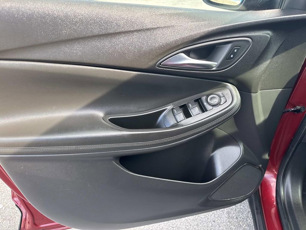 Certified 2024 Buick Encore GX Preferred FWD image 19