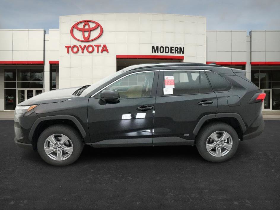 New 2025 Toyota RAV4 LE image 9