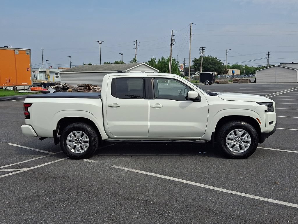 Used 2022 Nissan Frontier SV w/ Technology Package AWD/4WD image 7