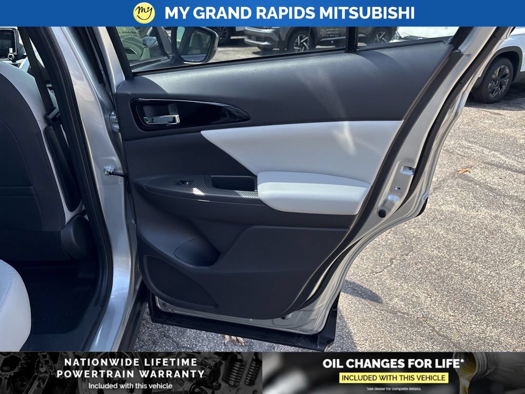 New 2026 Mitsubishi Eclipse Cross SEL AWD/4WD image 15