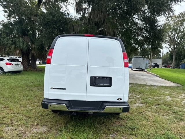 New 2025 Chevrolet Express 2500 Work Van 3D Extended Cargo Van w/ Driver Convenience Package RWD image 11