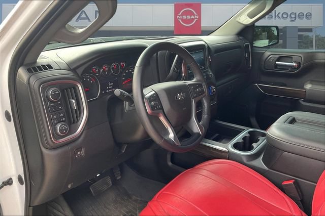 Used 2022 Chevrolet Silverado 1500 LT Trail Boss w/ Safety Package AWD/4WD image 17