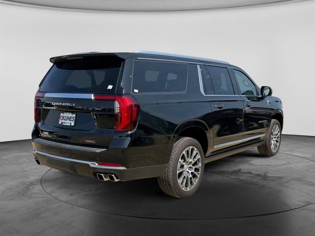 New 2026 GMC Yukon XL Denali w/ Sun & Power Step Package AWD/4WD image 10
