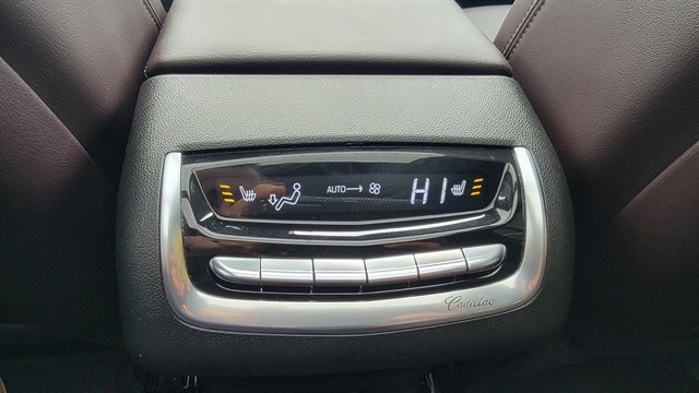 Used 2024 Cadillac XT6 Premium Luxury w/ Technology Package AWD/4WD image 69