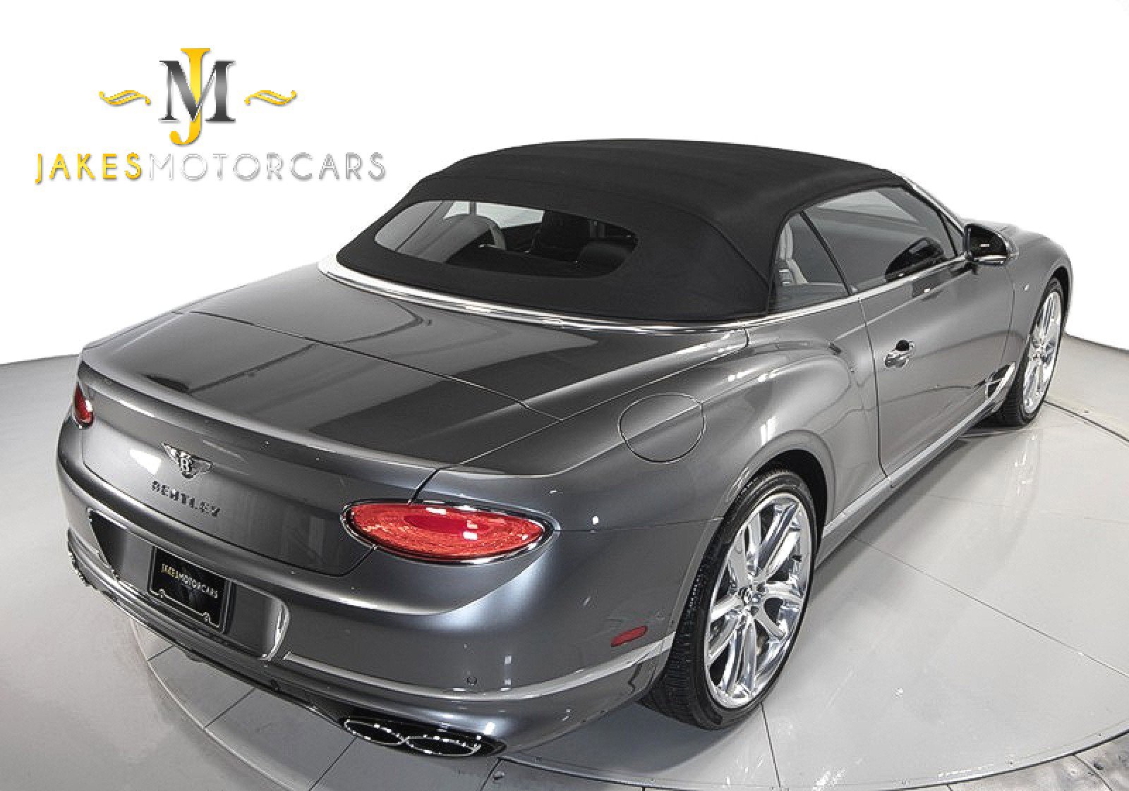 Used 2021 Bentley Continental GT image 12