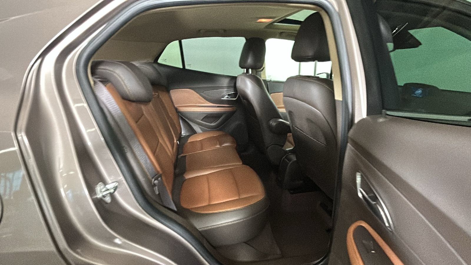 Used 2014 Buick Encore Premium FWD image 30