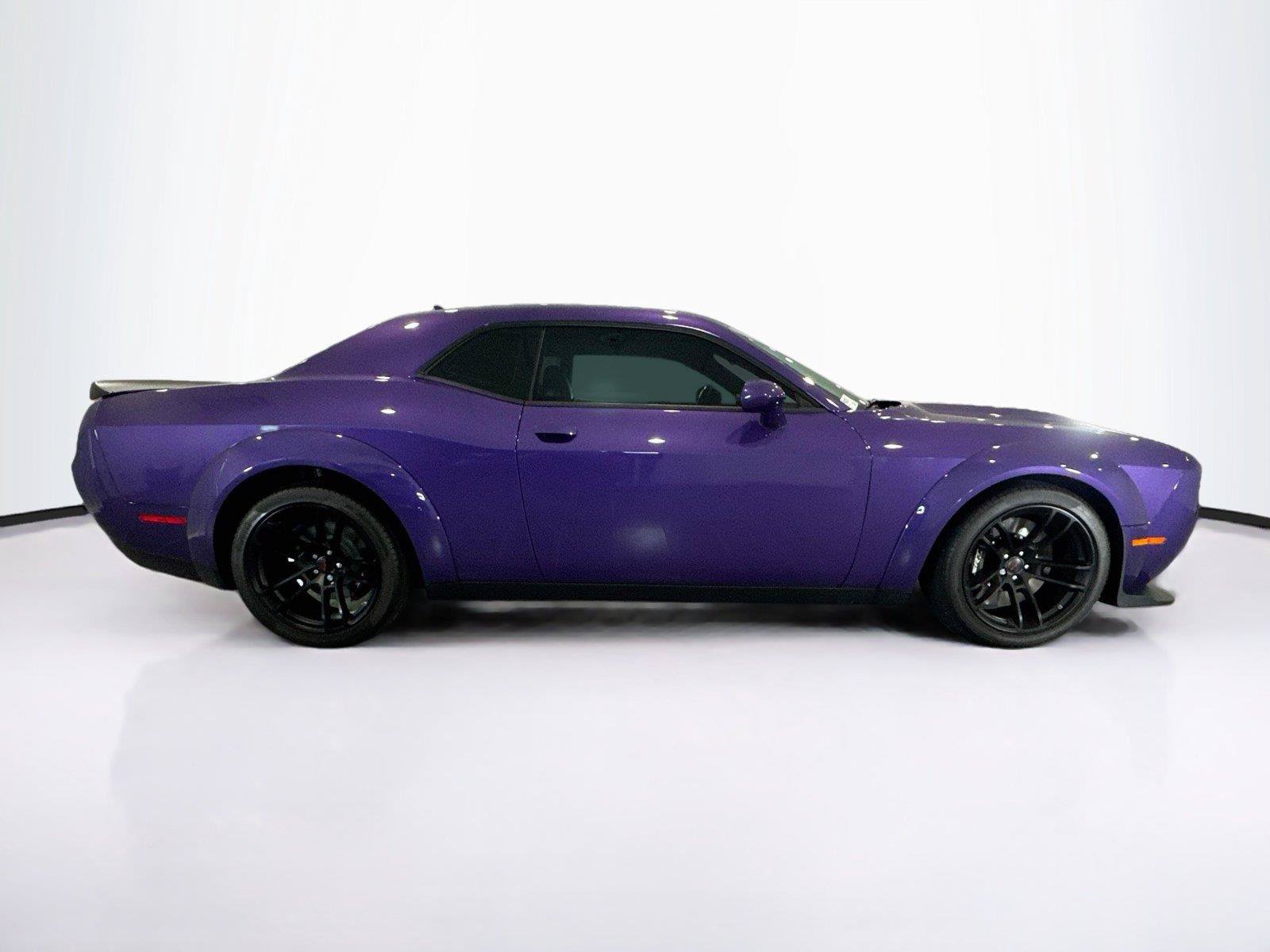 Used 2023 Dodge Challenger R/T Scat Pack RWD image 6