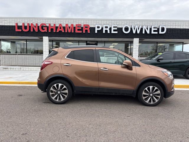 Used 2017 Buick Encore Essence AWD/4WD image 5