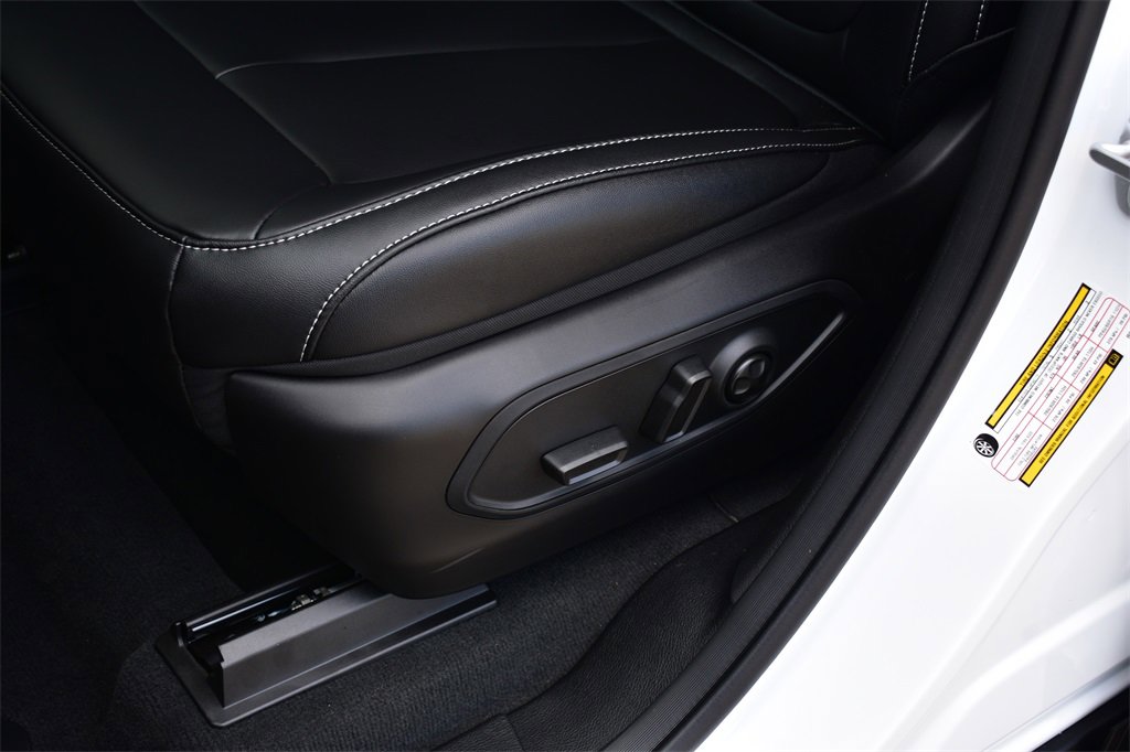 New 2024 Jeep Grand Cherokee Limited 4xe image 20