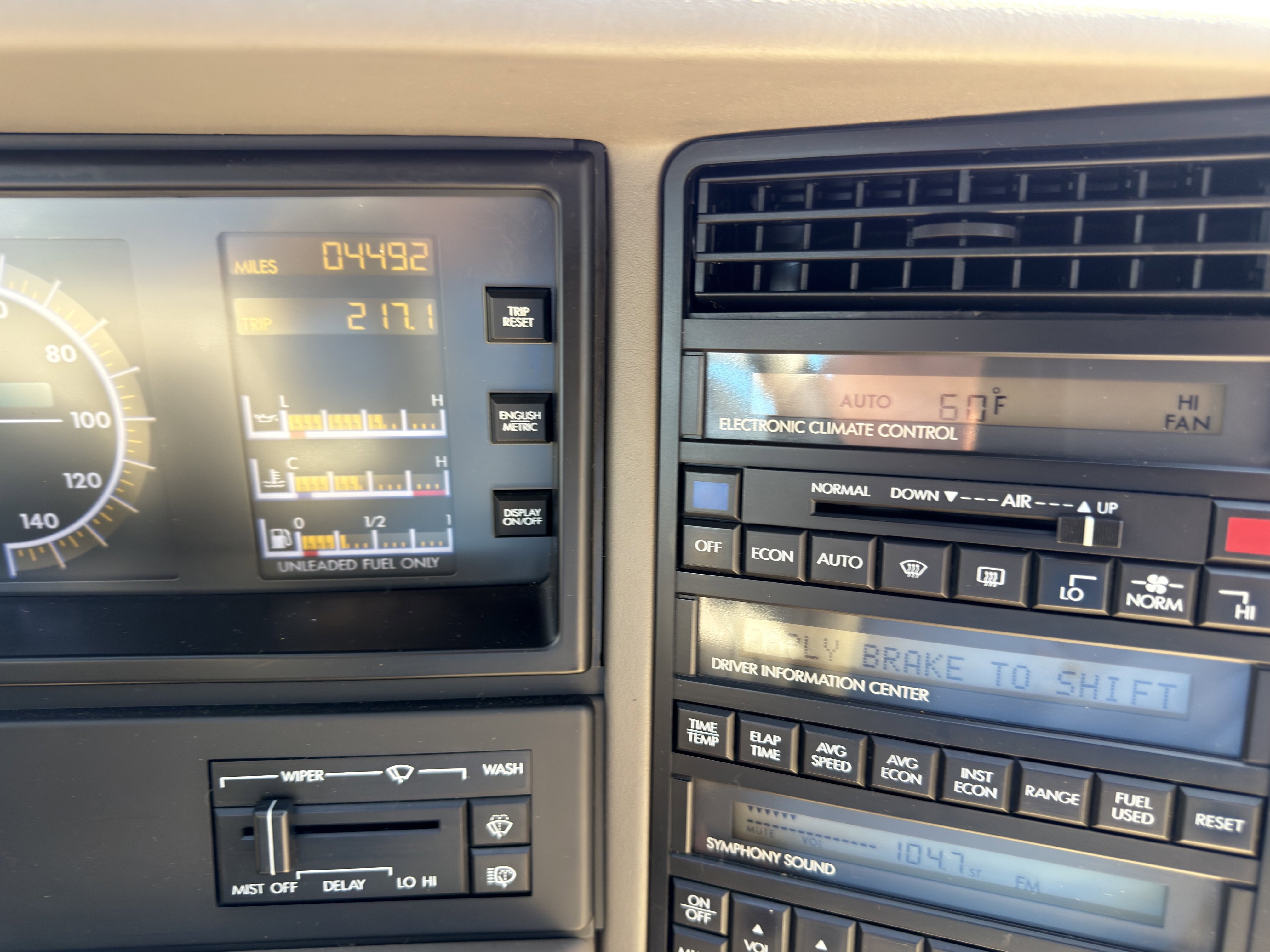 Used 1993 Cadillac Allante image 23