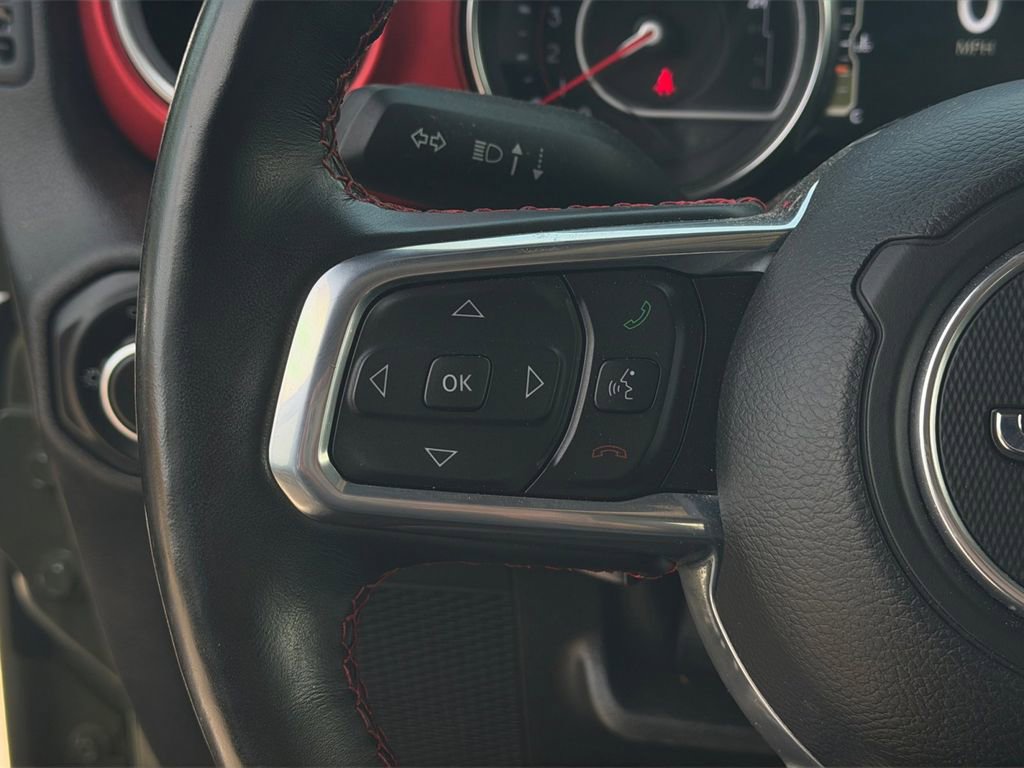 Used 2021 Jeep Wrangler Unlimited Rubicon AWD/4WD image 17