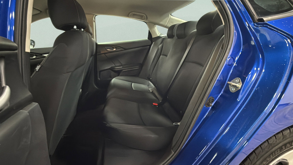 Used 2020 Honda Civic LX image 30
