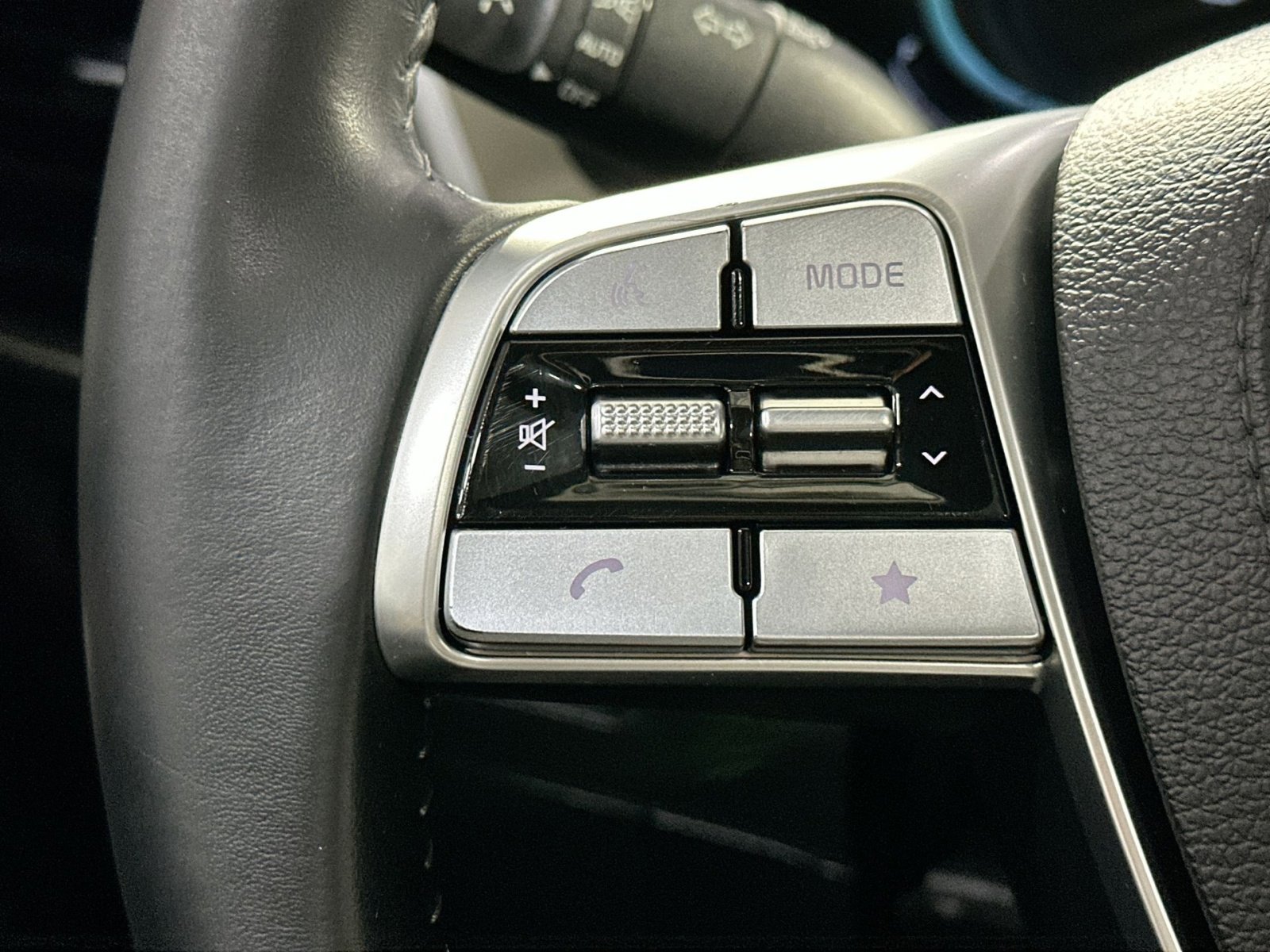 Used 2024 Kia Telluride S w/ S Sunroof Package image 17