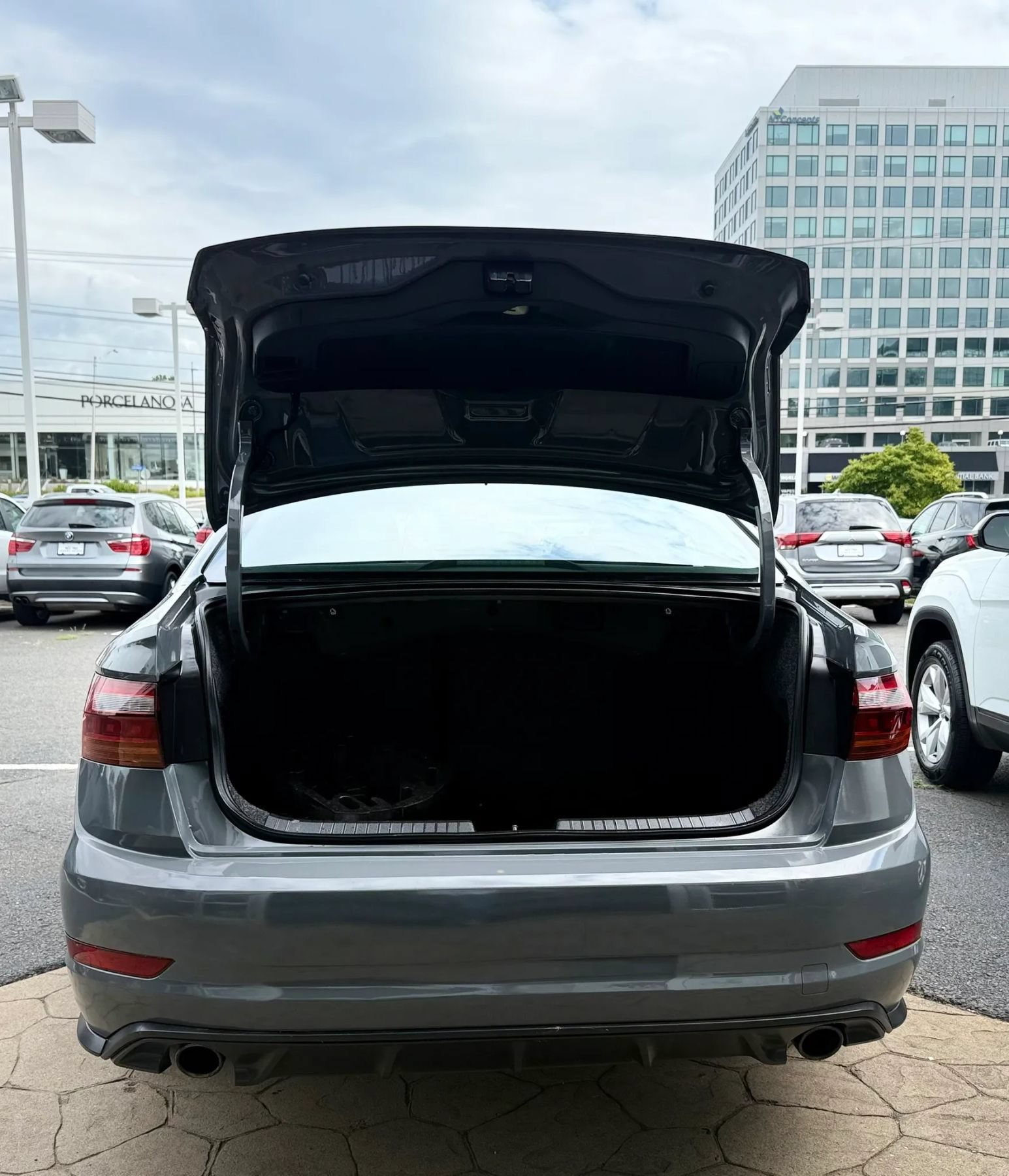 Used 2019 Volkswagen Jetta GLI FWD image 42