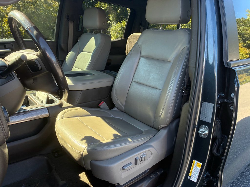 Used 2019 Chevrolet Silverado 1500 RST AWD/4WD image 6