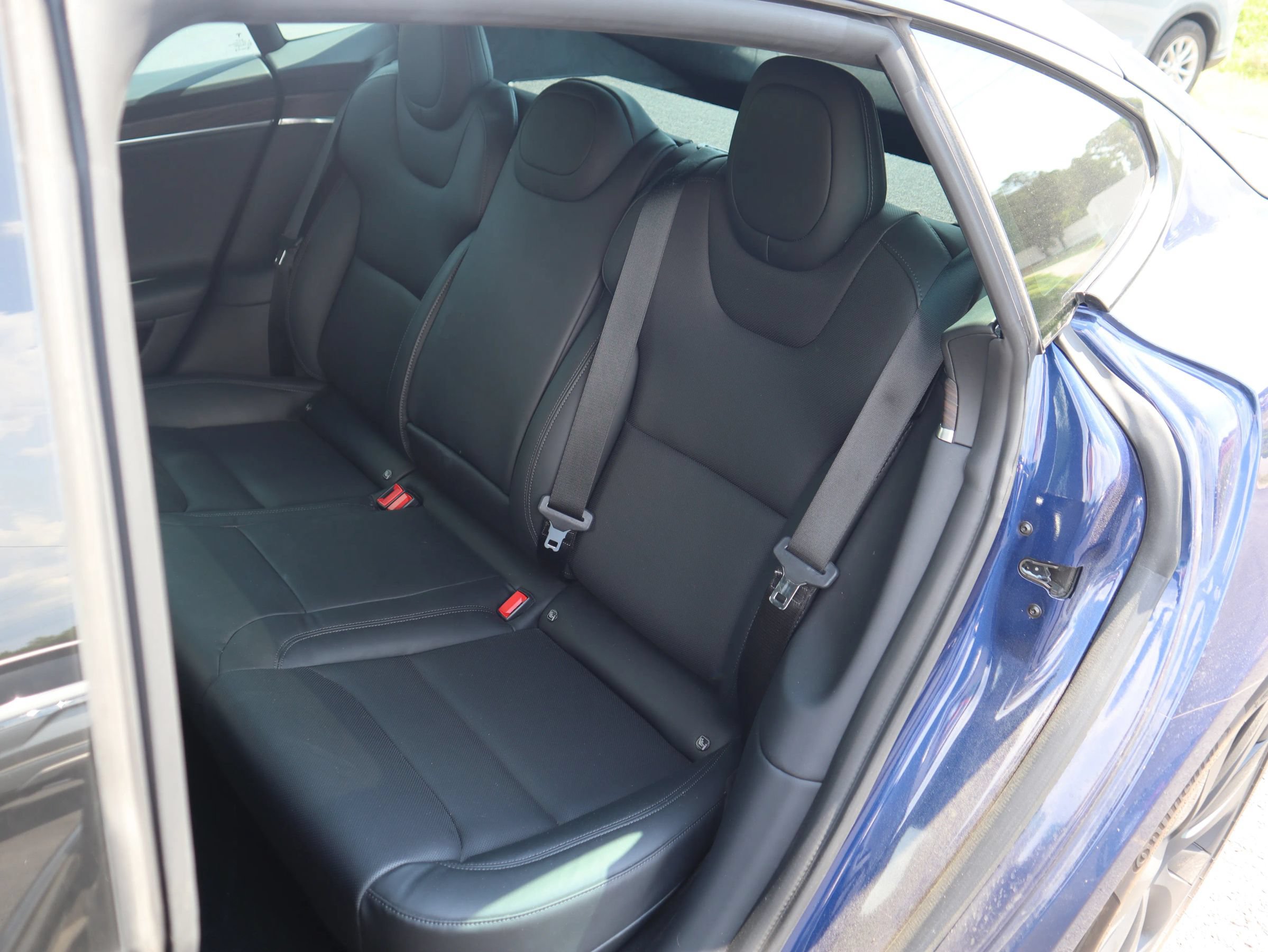 Used 2023 Tesla Model S Standard Range AWD/4WD image 3