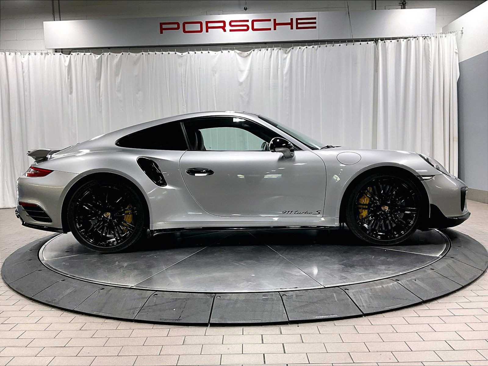 Used 2017 Porsche 911 Turbo S AWD/4WD image 10