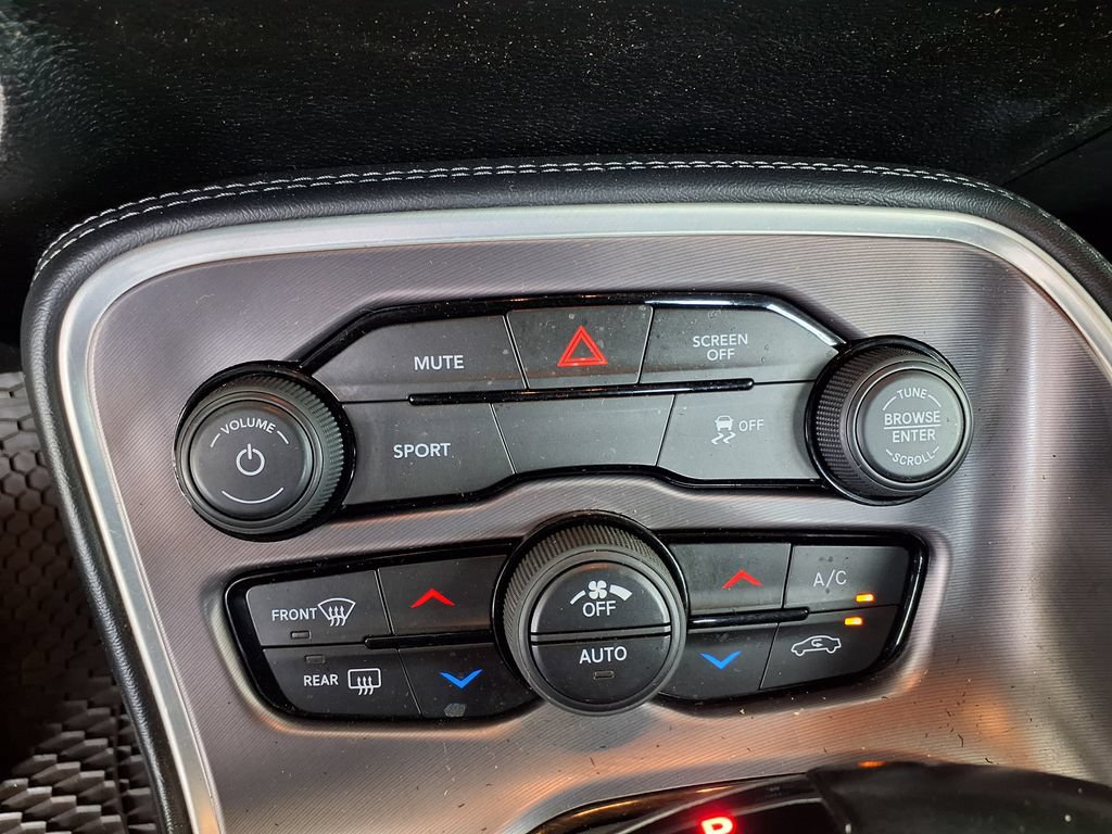 Used 2021 Dodge Challenger SXT RWD image 30