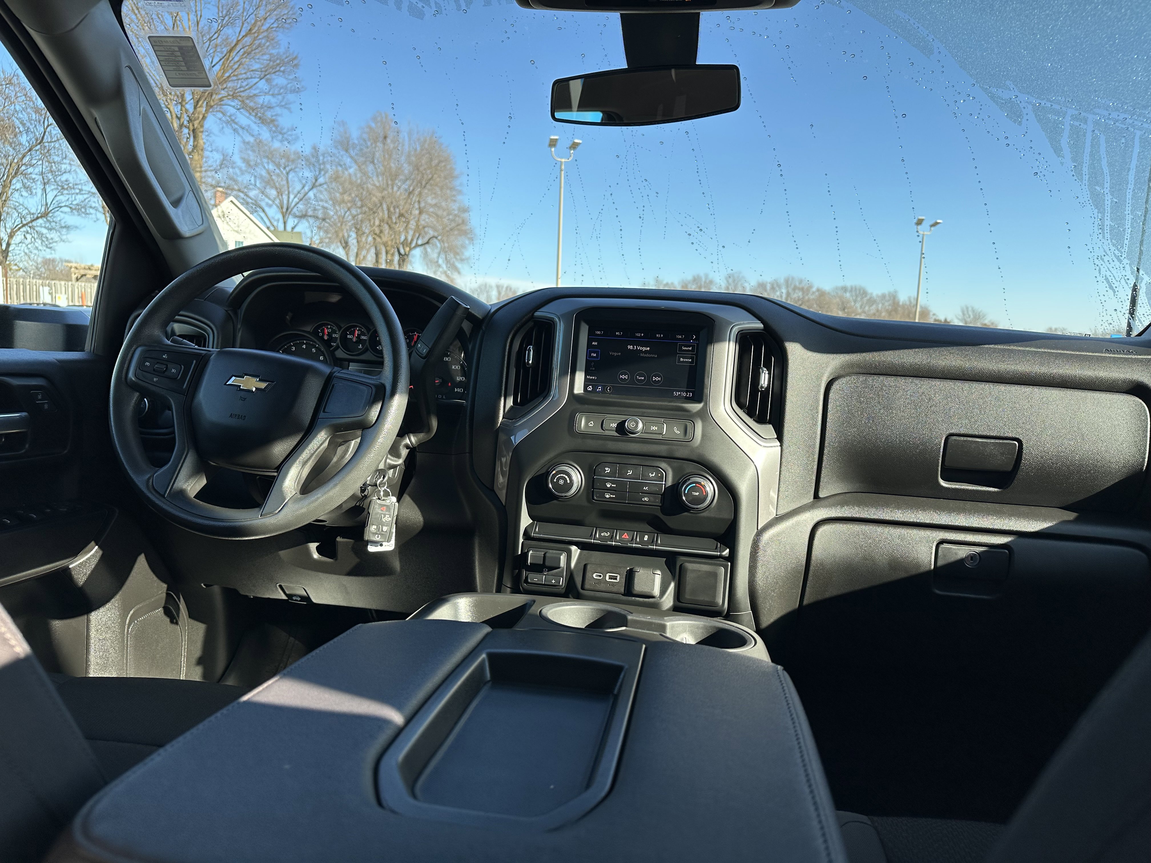 Used 2022 Chevrolet Silverado 2500 Custom w/ Custom Convenience Package image 39