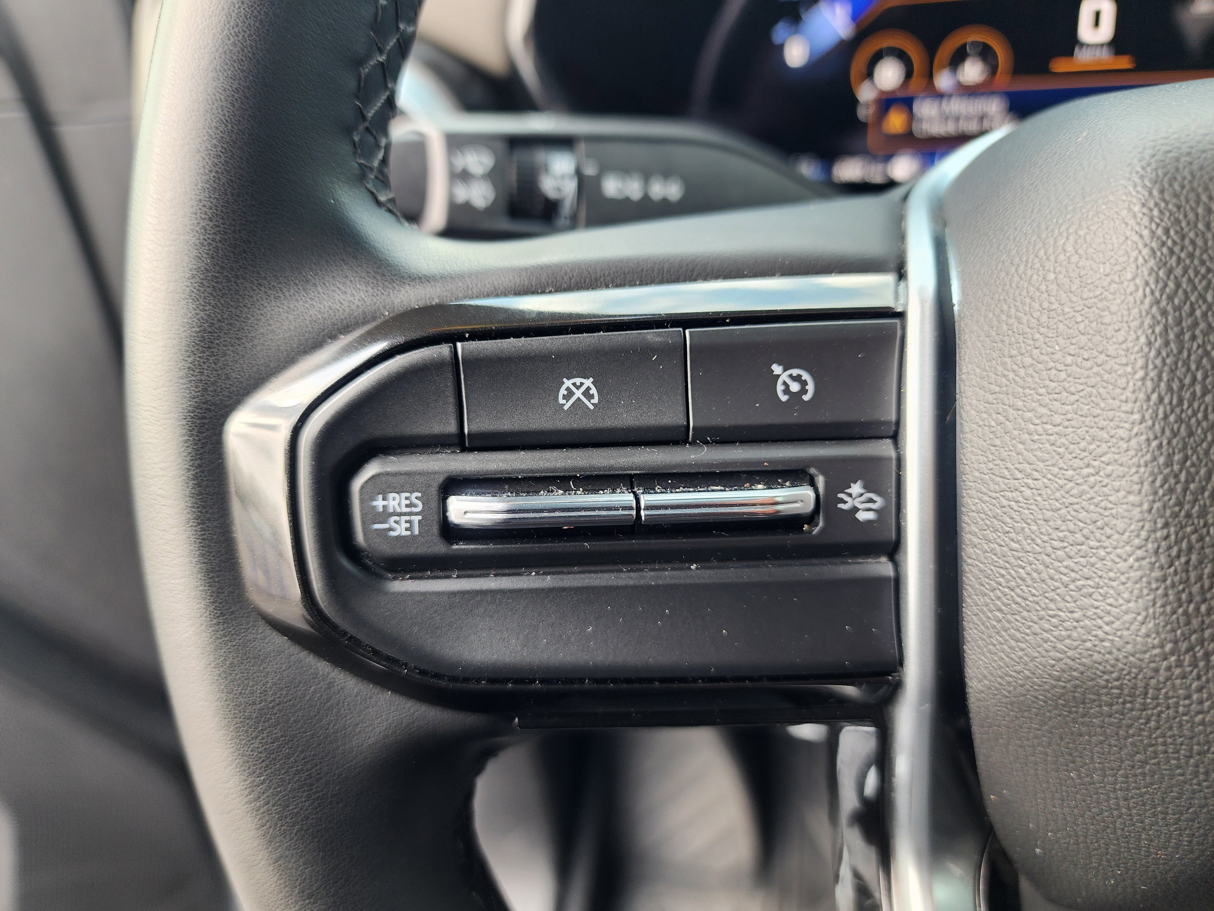 Used 2024 Chevrolet Colorado ZR2 w/ Technology Package image 28