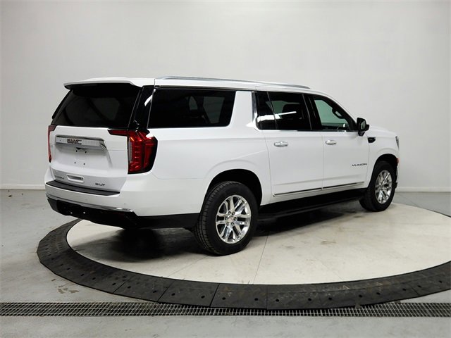 Used 2022 GMC Yukon XL SLT image 7