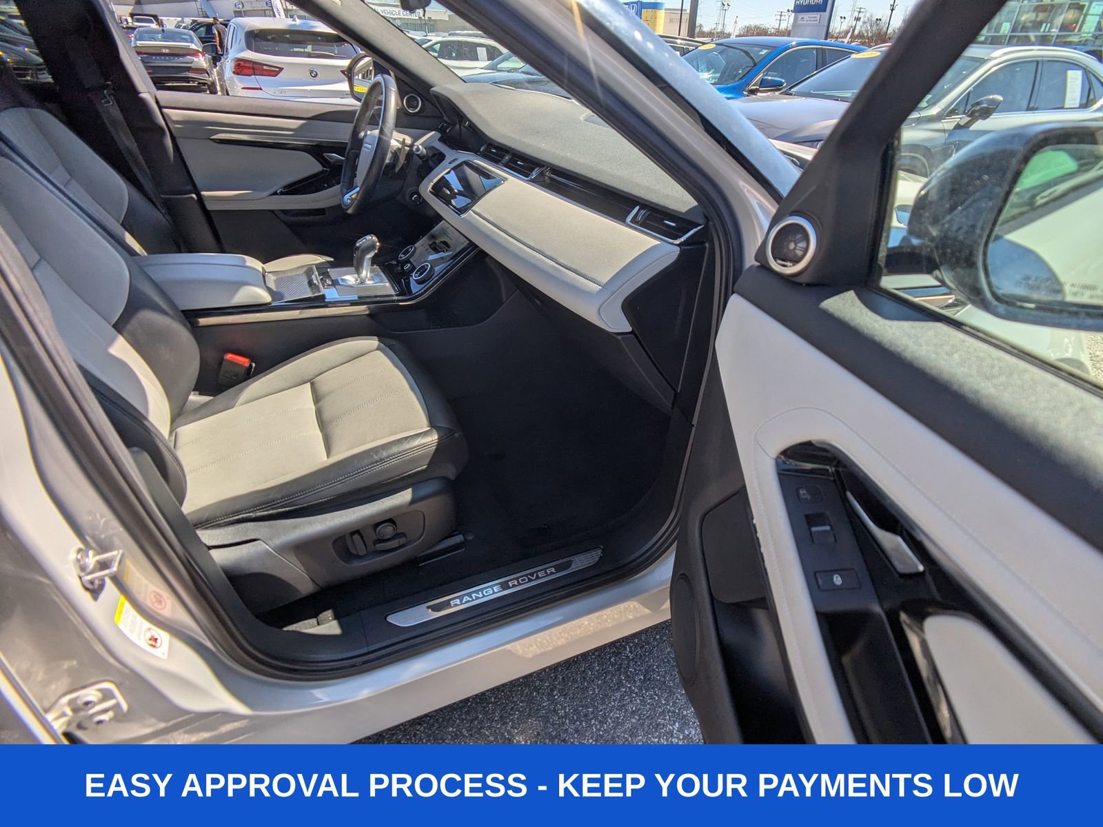 Used 2020 Land Rover Range Rover Evoque First Edition image 14