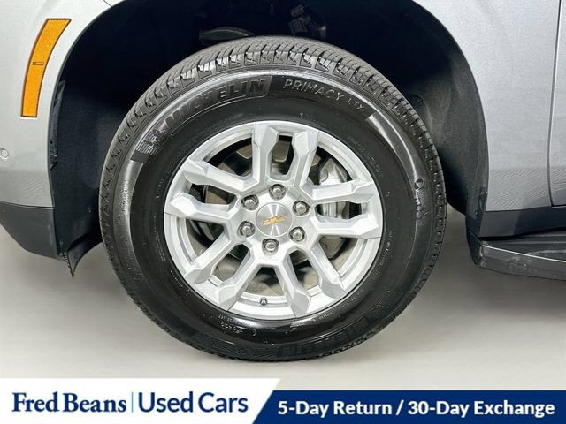 Used 2026 Chevrolet Suburban LT w/ Comfort Package AWD/4WD image 40