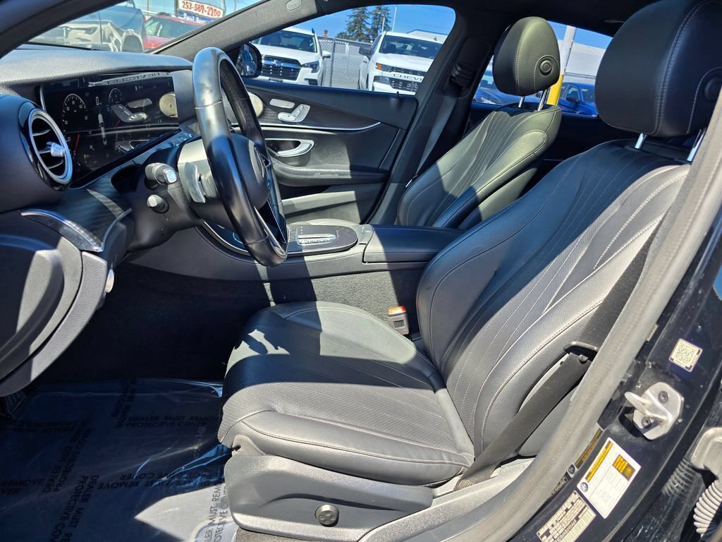Used 2022 Mercedes-Benz E 350 Sedan w/ Driver Assistance Package image 22