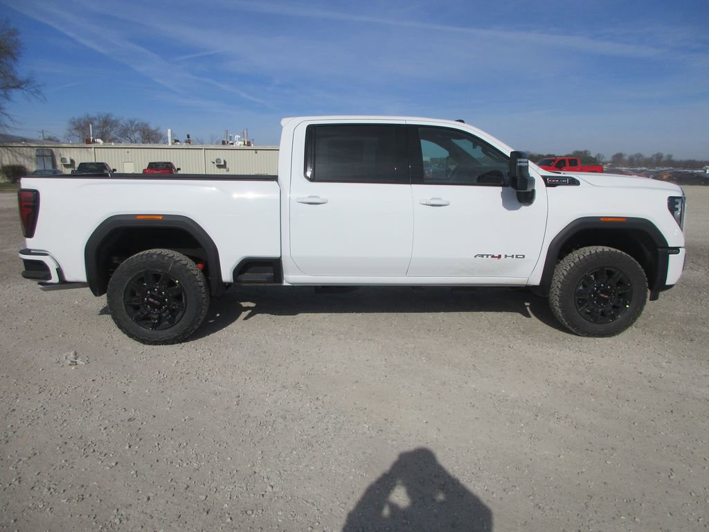 New 2026 GMC Sierra 2500 AT4 image 3