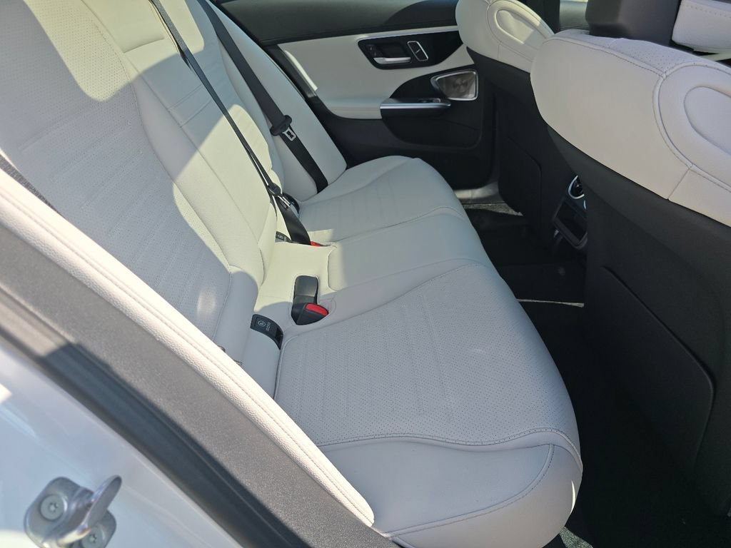 New 2026 Mercedes-Benz C 300 4MATIC Sedan image 21