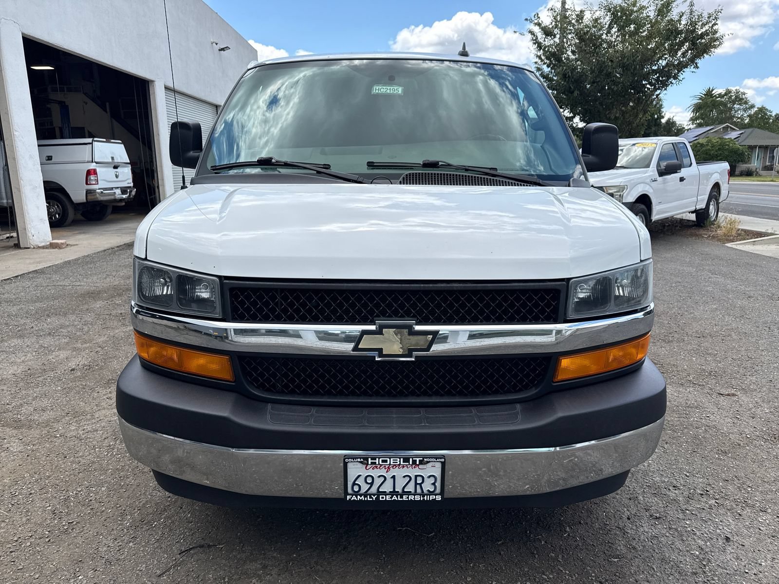 Used 2022 Chevrolet Express 2500 w/ Driver Convenience Package RWD image 8