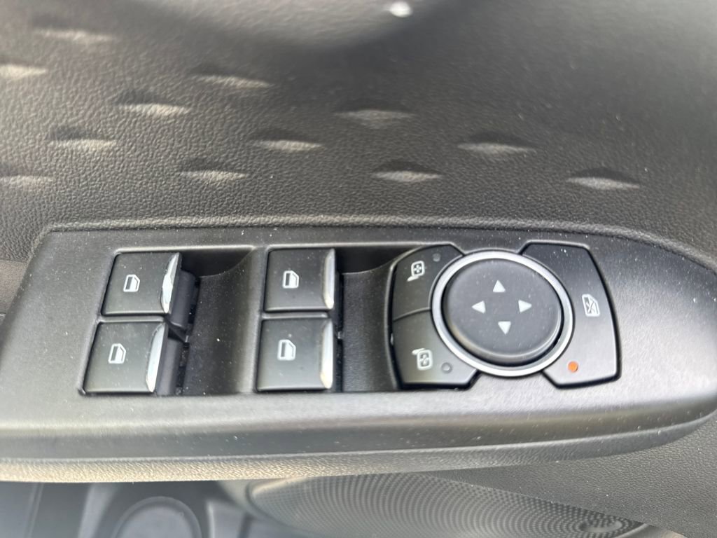 Used 2020 Ford Escape SEL image 15