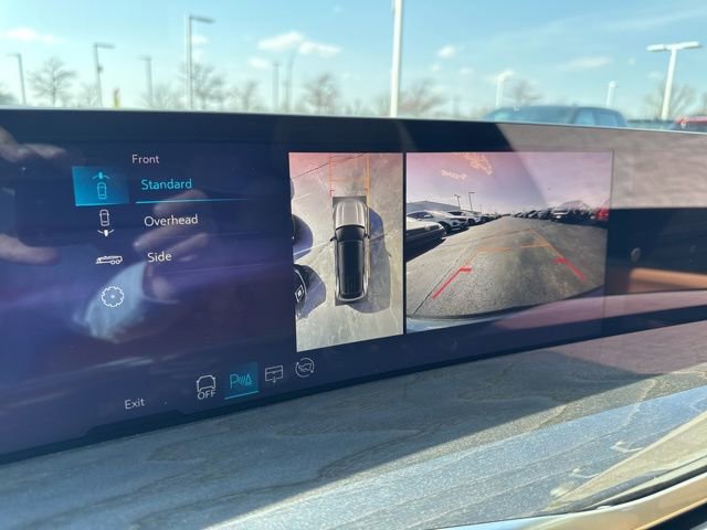 Used 2025 Cadillac Escalade IQ Sport 2 image 21