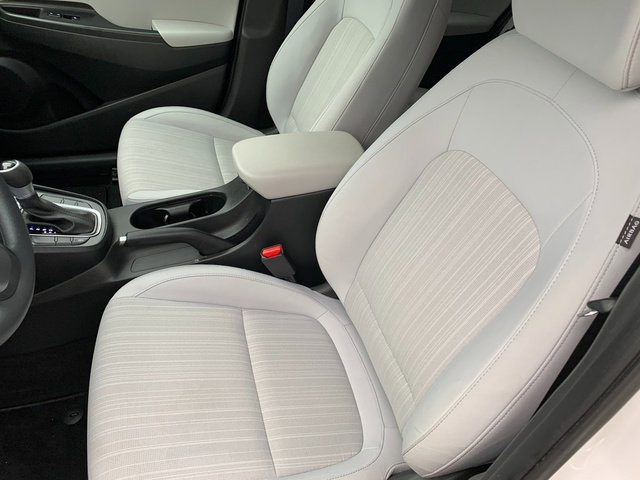 Used 2023 Hyundai Kona SEL w/ Cargo Package image 18