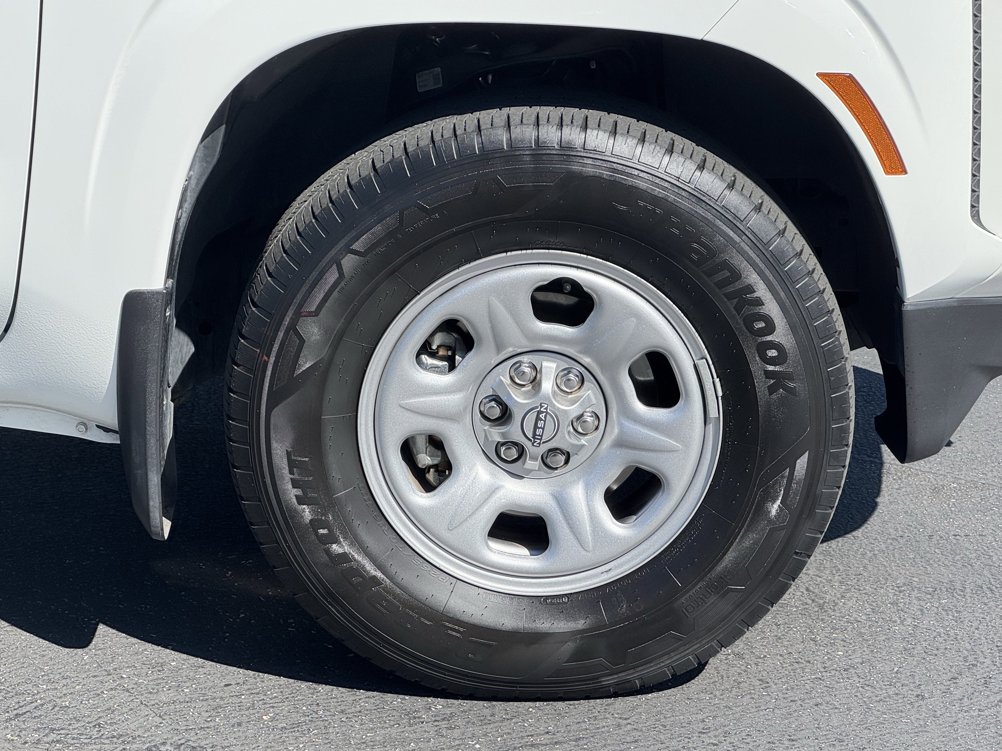 Used 2024 Nissan Frontier S image 12