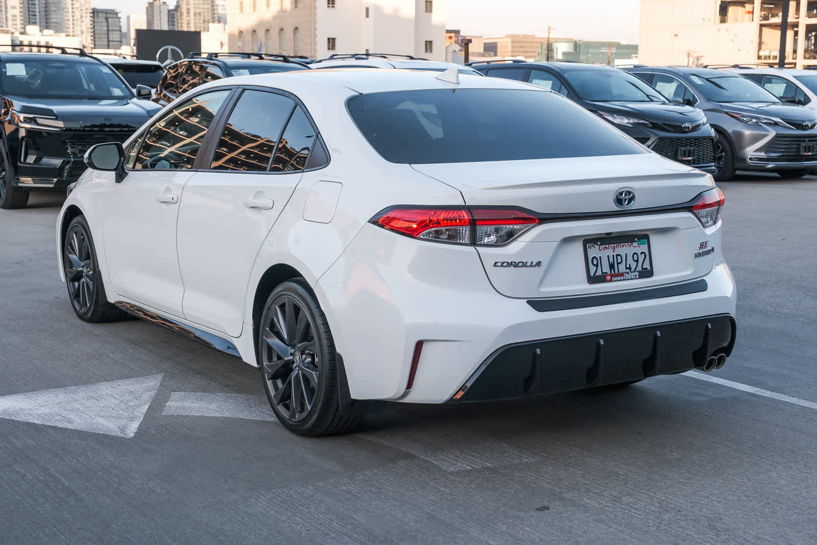 Certified 2024 Toyota Corolla SE w/ SE Package FWD image 6