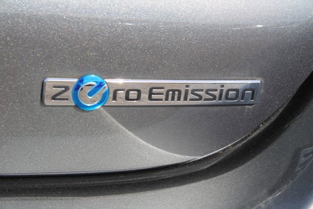 Used 2017 Nissan Leaf S w/ Charge Package image 6