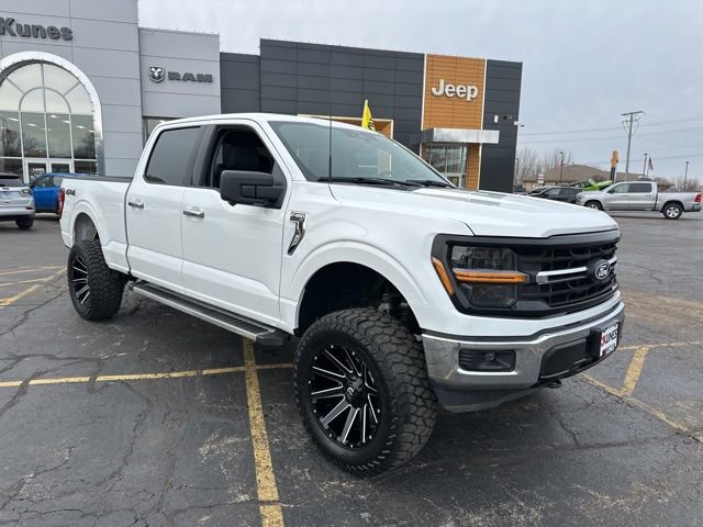 Used 2024 Ford F150 XLT w/ Tow/Haul Package image 2