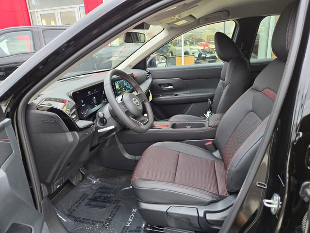 New 2026 Nissan Kicks SR w/ Cold Weather Package image 14