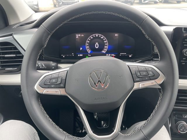 New 2025 Volkswagen Taos S image 9