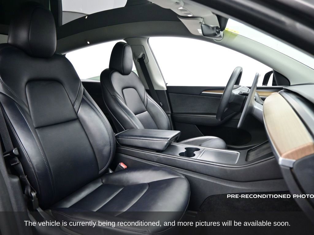Used 2023 Tesla Model Y Long Range image 9