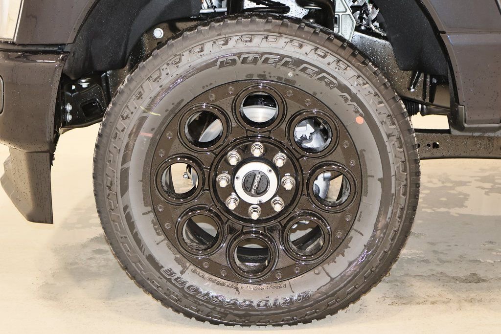 New 2025 Ford F350 Lariat w/ Lariat Ultimate Package image 36