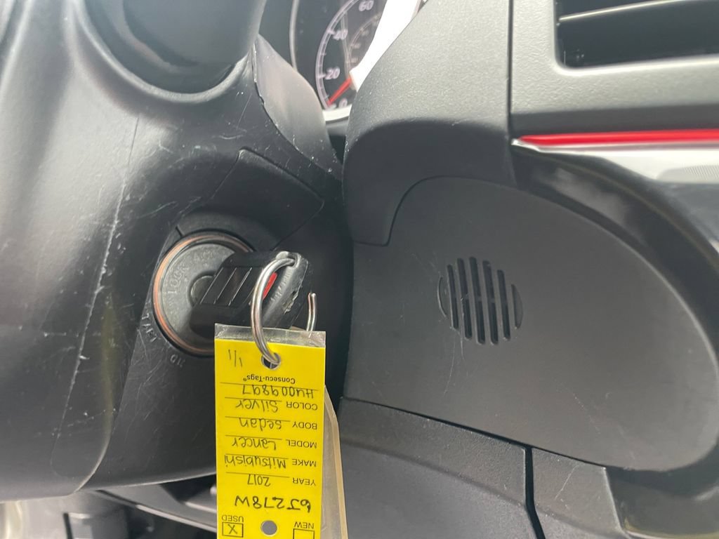 Used 2017 Mitsubishi Lancer ES FWD image 22