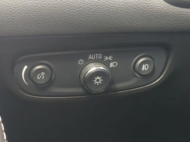 Used 2023 Buick Encore GX Select w/ Sport Touring Package image 27