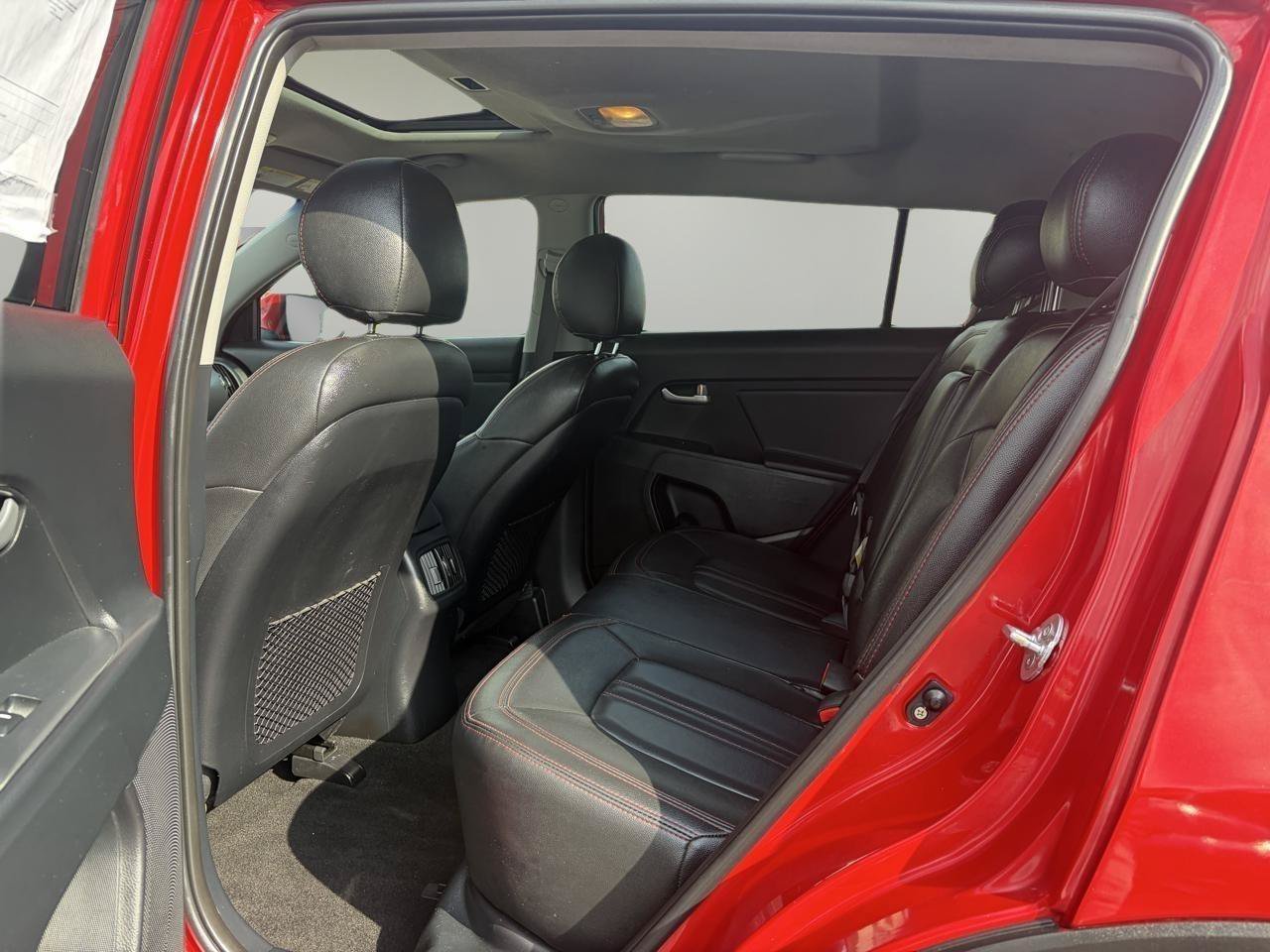 Used 2015 Kia Sportage LX AWD/4WD image 11