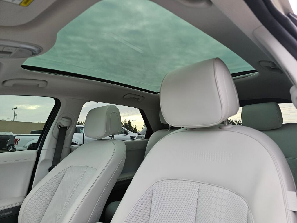 Used 2023 Hyundai Ioniq 5 Limited image 19