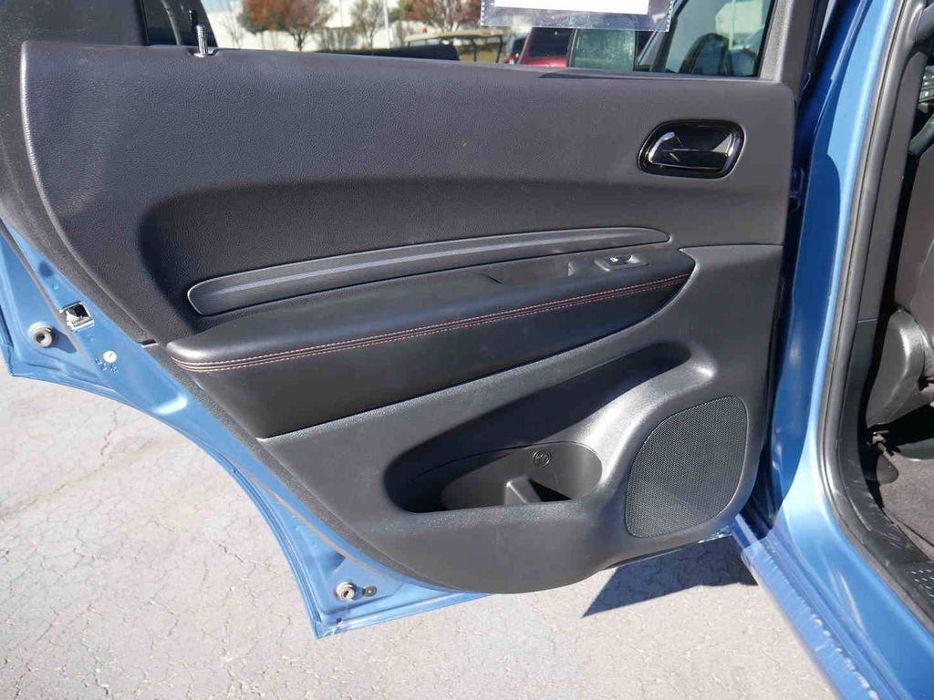 Certified 2025 Dodge Durango GT image 14