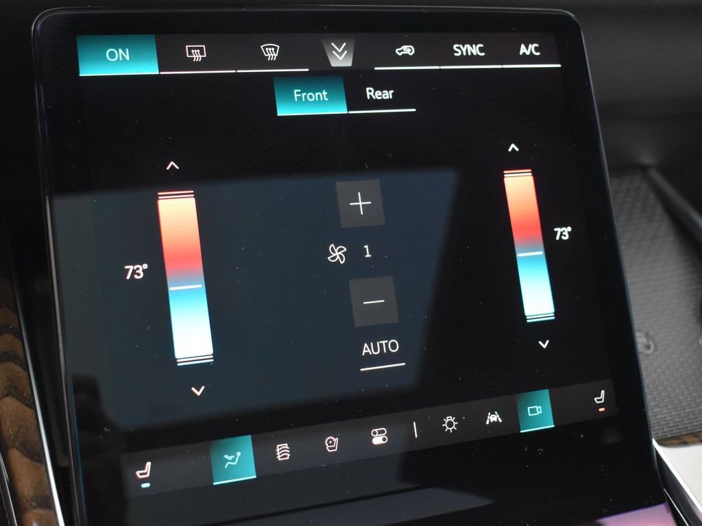 Certified 2025 Cadillac Escalade Sport Platinum w/ LPO, Floor Liner Package image 24