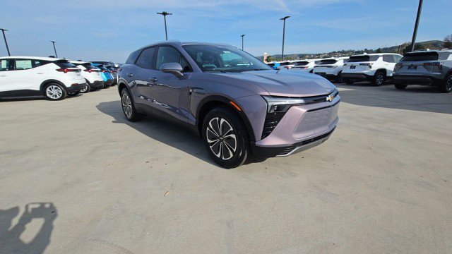 Used 2024 Chevrolet Blazer EV LT image 2