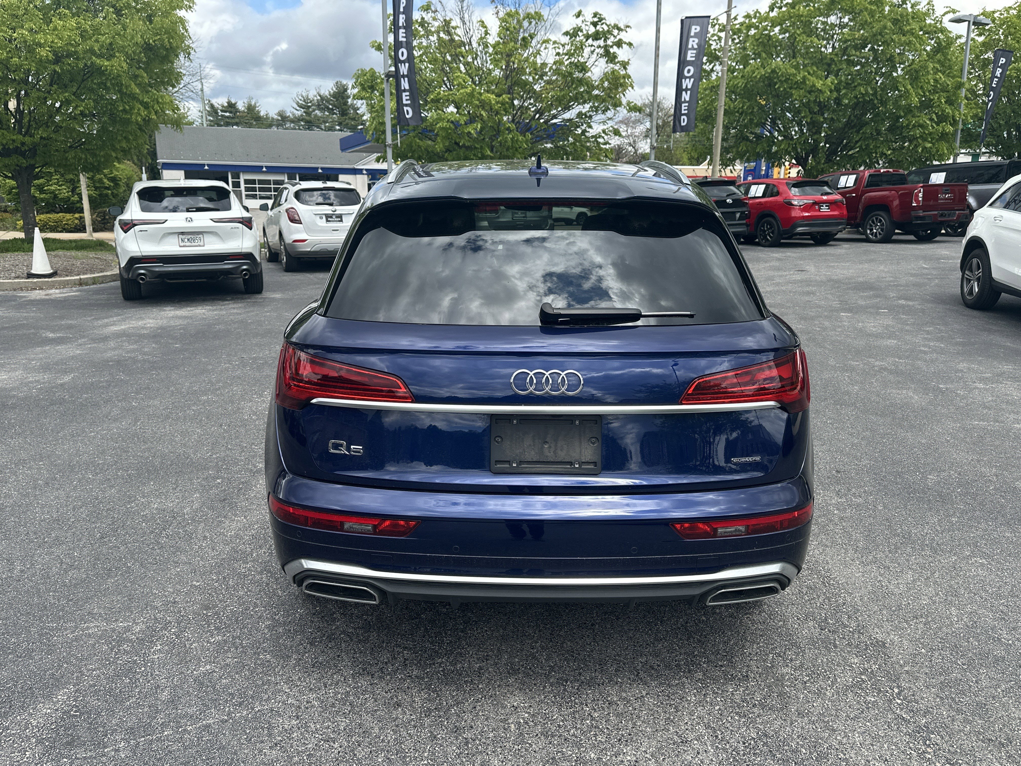 Used 2023 Audi Q5 2.0T Premium w/ Convenience Package AWD/4WD image 6
